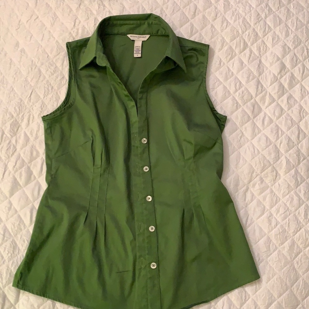 Banana Republic Blouse Sleeveless size S
